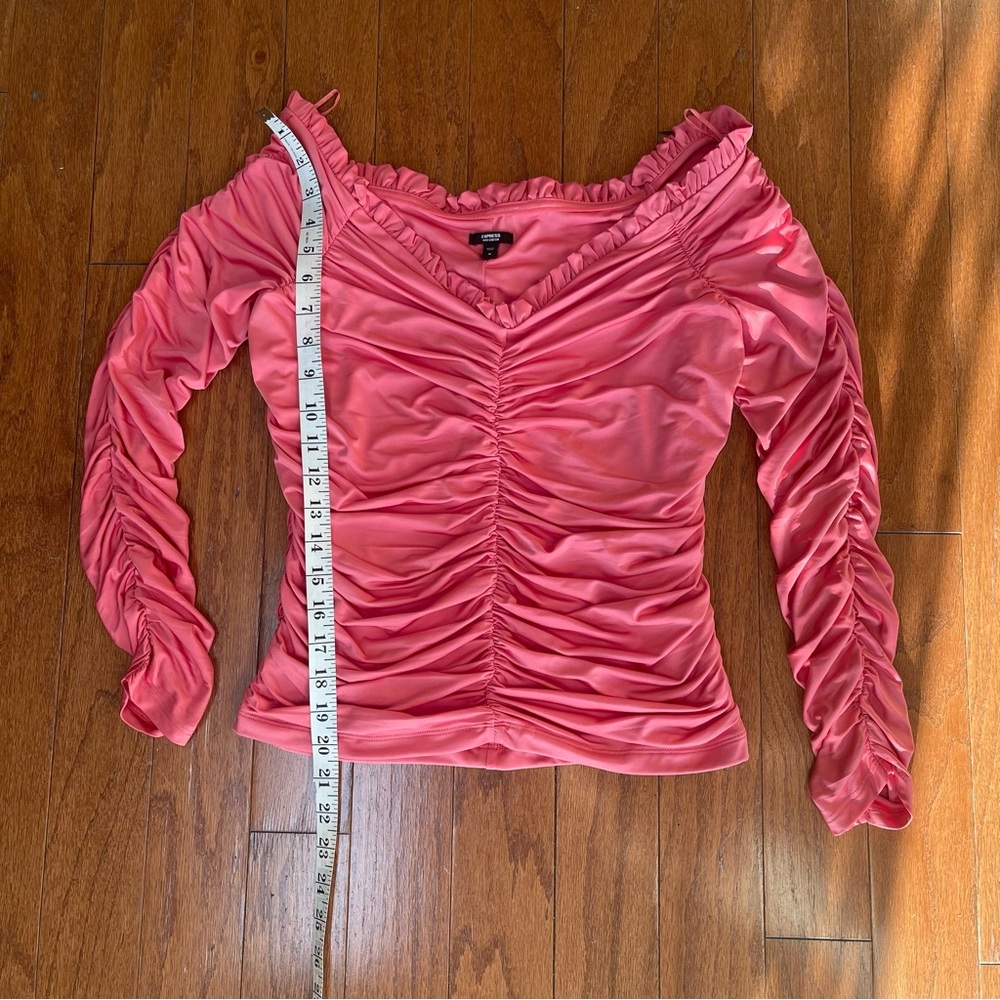 Express Body Contour Compression ruched off-the-shoulder top size medium pink - Picture 4 of 8